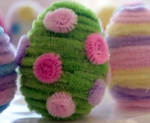 chenille pipe cleaner easter eggw feature image via {a href="hhttp://pajamacrafters.blogspot.com/2012/03/fuzzy-easter-eggs.html" target"_blank"}pajama crafters{/a}
