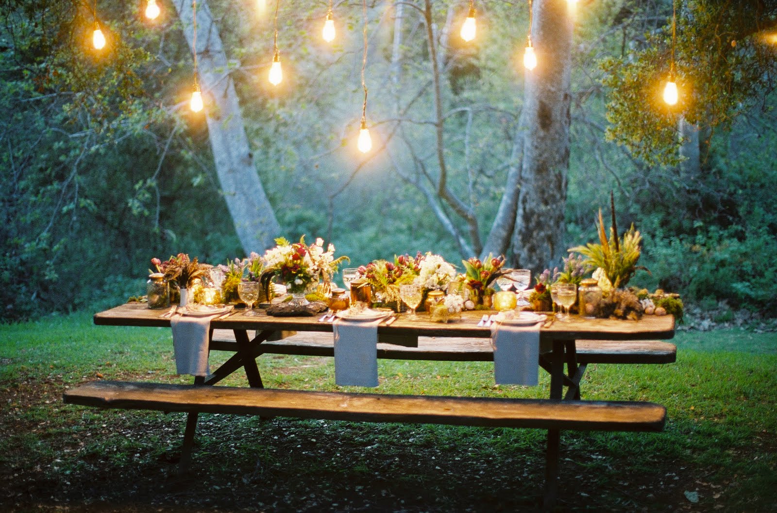 INSPIRING OUTDOOR SUMMER PARTY - Party Decoration Ideas